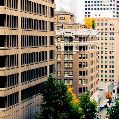 Executive Hotel Pacific-3