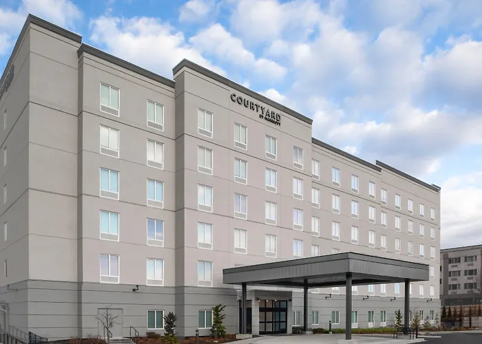 3 star hotel: Courtyard By Marriott Seattle Seatac Airport